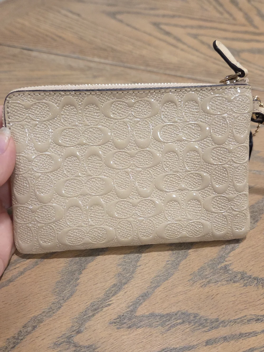 Coach Corner Zip Wristlet Women Small Beige Monogram Patent Y2K Luxury Pouch